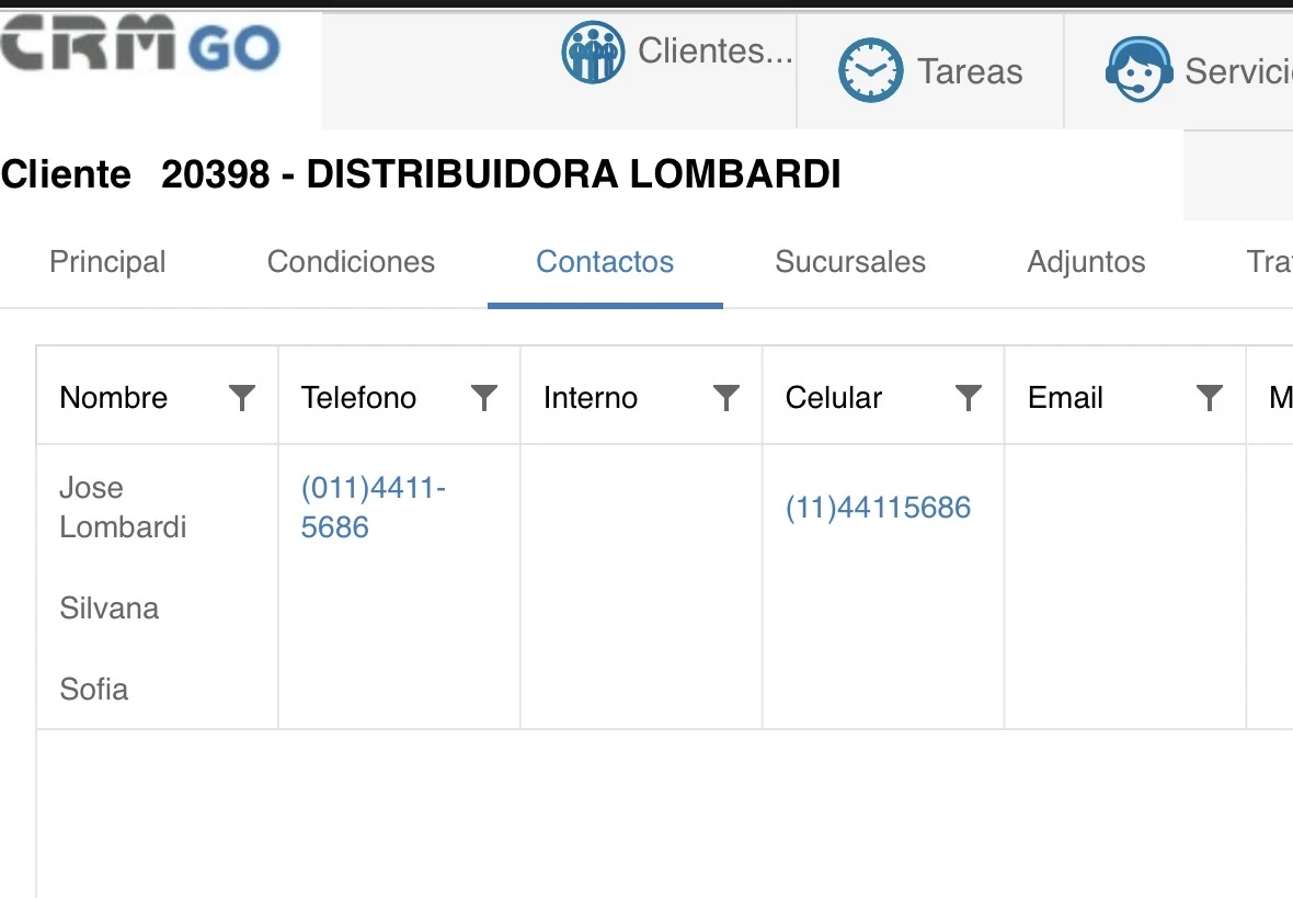 CRM Go web en una tablet: los contactos de la misma cuenta, con sus teléfonos